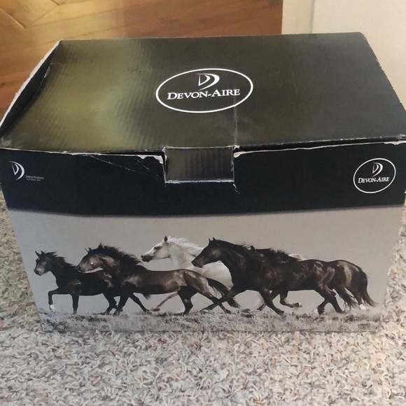 Devon Aire Riding helmet - Picture 6 of 7